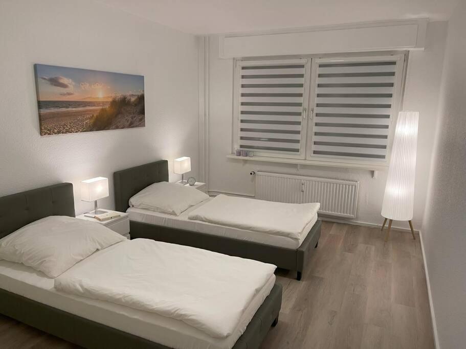 Gemuetliches Apartment In ดุยส์บูร์ก ภายนอก รูปภาพ